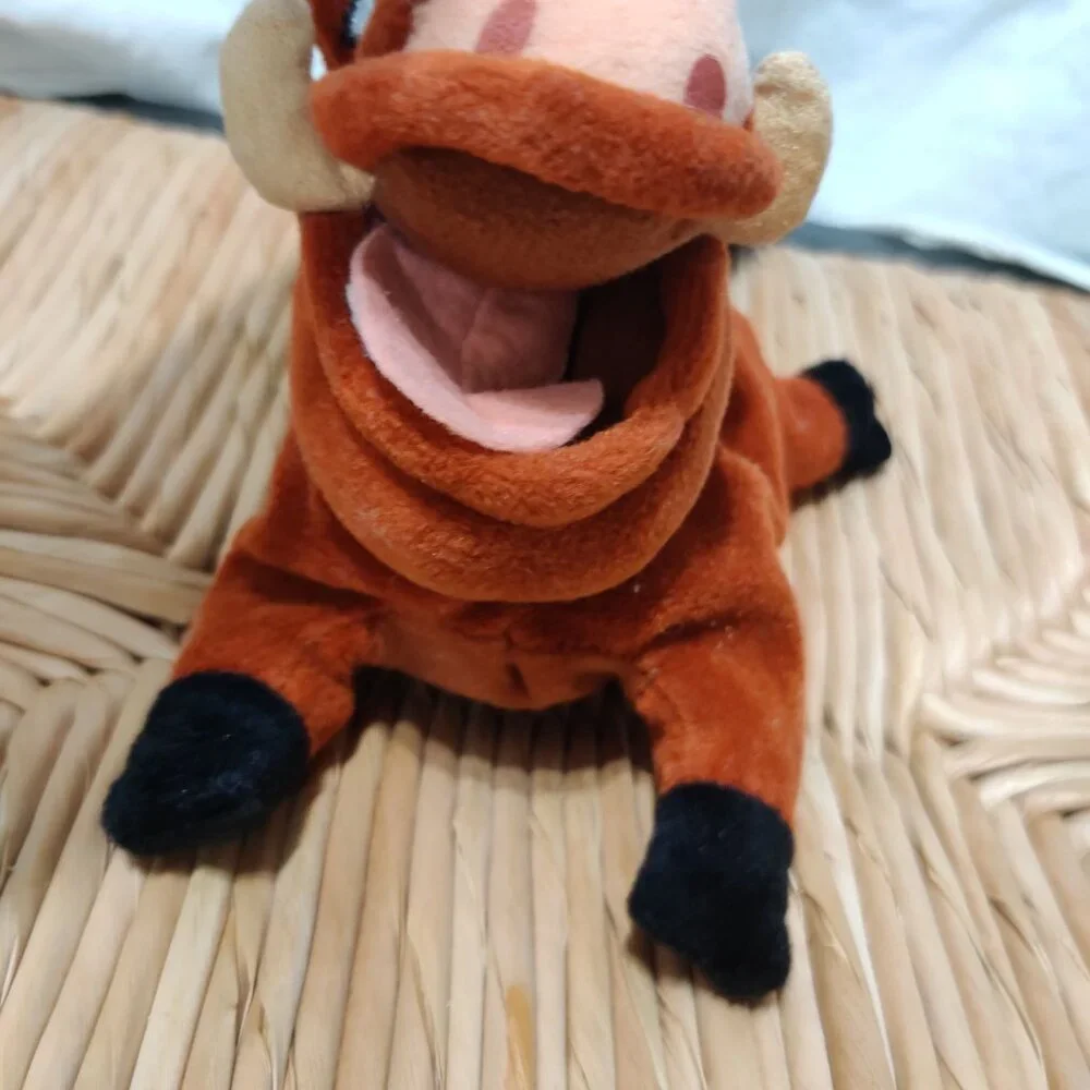 Disney Lion King Pumbaa Plush 4